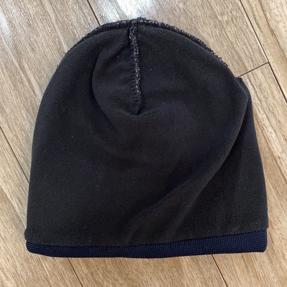 TML fleece lined toque. - Picture 3 of 6